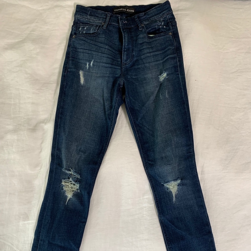 Last Chance - Express Distressed Jean - Size 4 - Picture 3 of 9